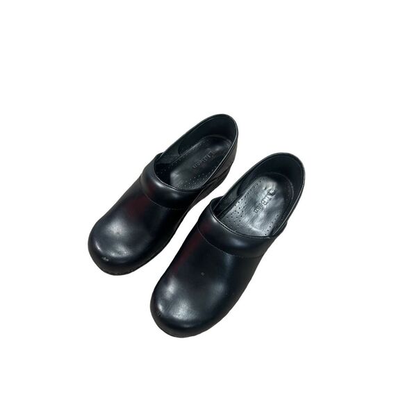 L.L. Bean Women’s 6 Black Leather Clogs Slip on Comfort Shoes - Picture 3 of 10